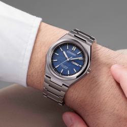 CITIZEN HEREN HORLOGE   SUPER TITANIUM - 40044