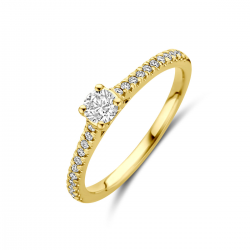 14k Geelgouden ring uitgevoerd met lab grown diamant. De ring heeft een breedte van 4mm. Het totale diamantgewicht is 0.39ct - 41186