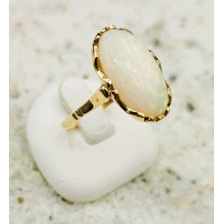 14 karaat geelgouden occasion ring met opaal - 41579