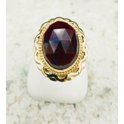 14 karaat geelgouden occasion ring met granaat - 41583